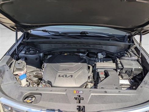 Used 2023 Kia Telluride S image 30