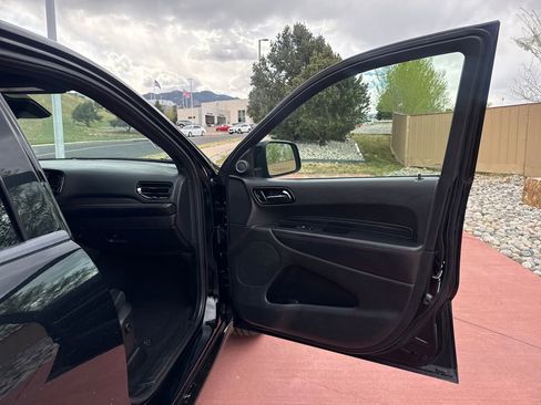 Used 2023 Dodge Durango GT image 27