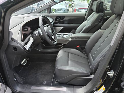 New 2026 Cadillac Optiq Luxury 2 AWD/4WD image 31