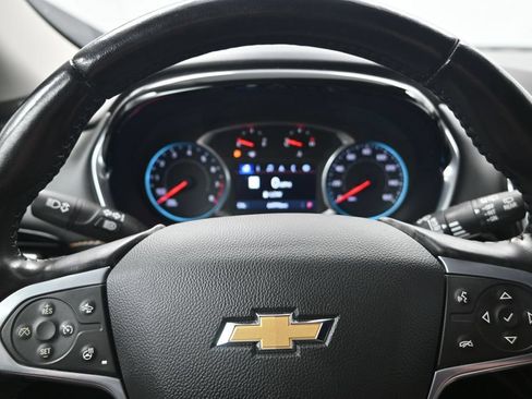 Used 2021 Chevrolet Traverse Premier w/ Redline Edition FWD image 16