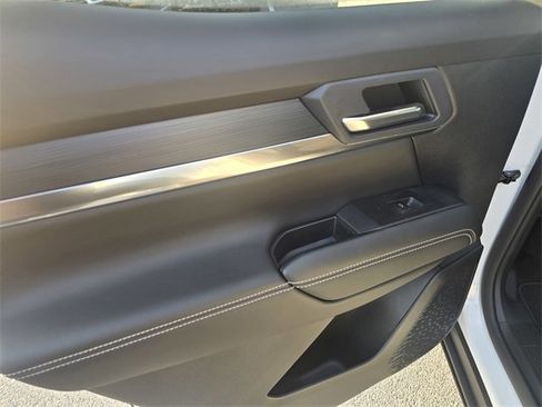 New 2026 GMC Terrain Elevation image 12