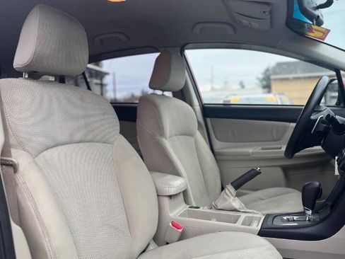 Used 2013 Subaru Crosstrek 2.0i Premium image 8