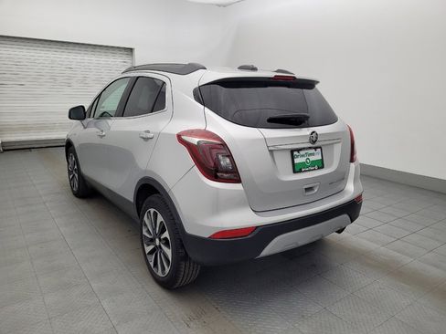 Used 2019 Buick Encore Essence image 5