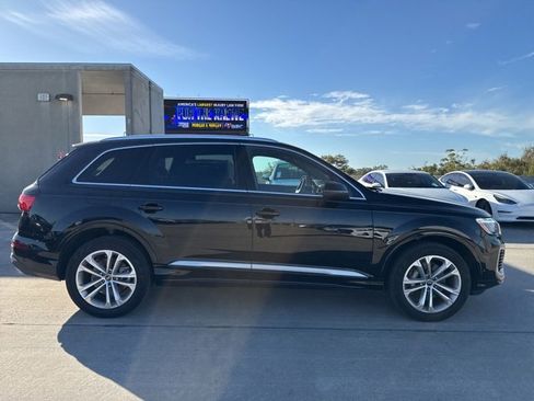 Used 2025 Audi Q7 3.0T Premium Plus image 2