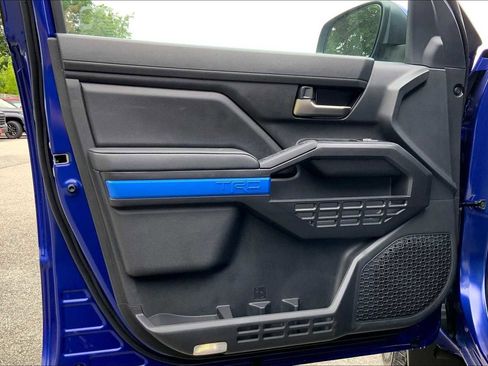 New 2025 Toyota Tacoma TRD Off-Road image 10