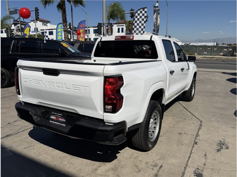 Used 2023 Chevrolet Colorado W/T RWD image 6