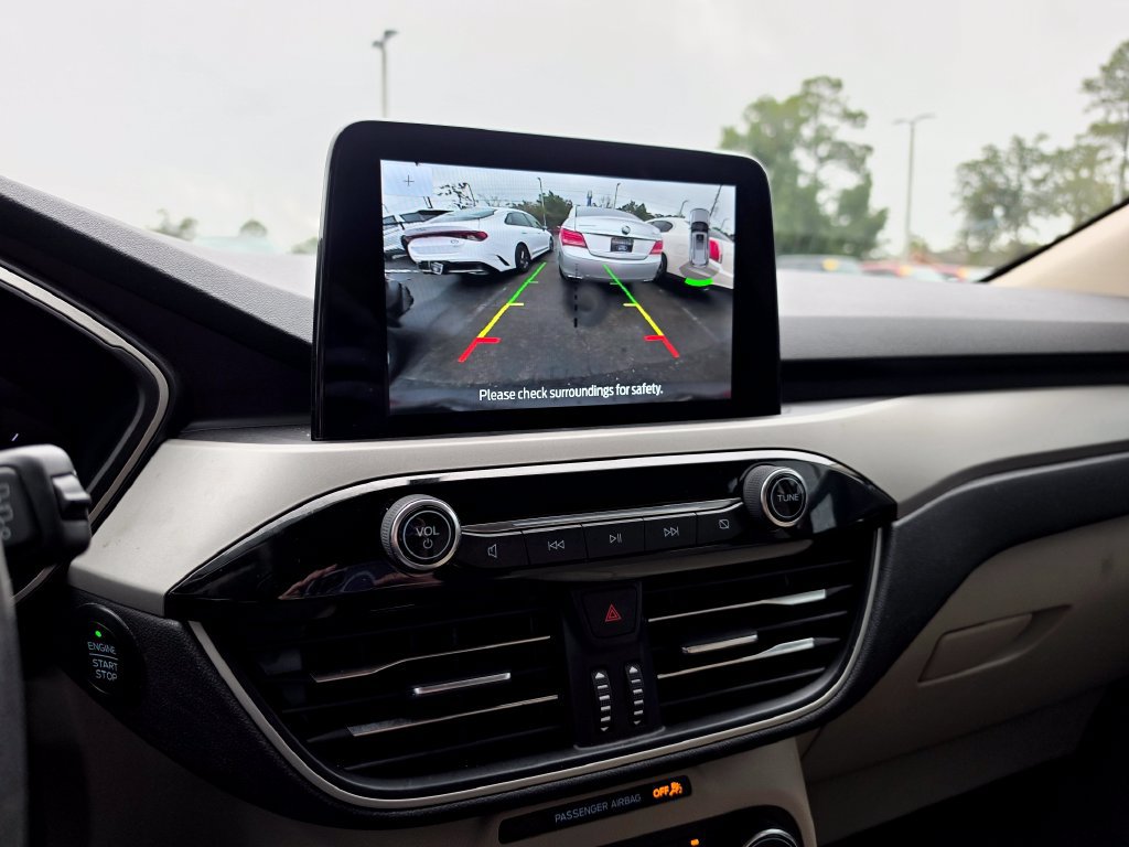 Used 2020 Ford Escape SEL FWD image 25