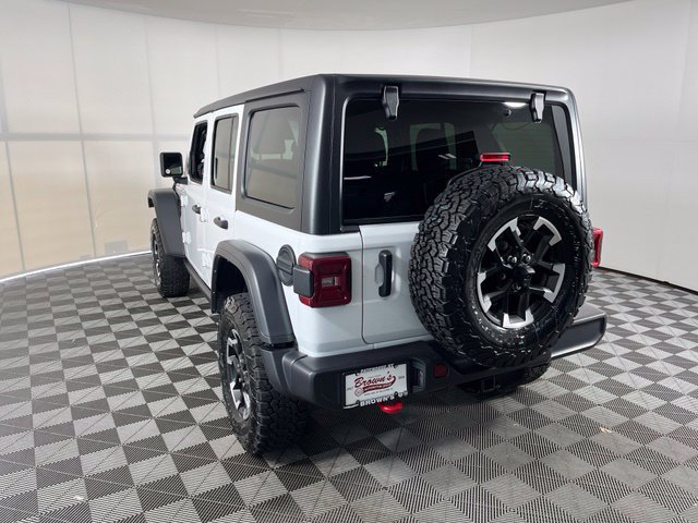 Used 2025 Jeep Wrangler Unlimited Rubicon AWD/4WD image 5