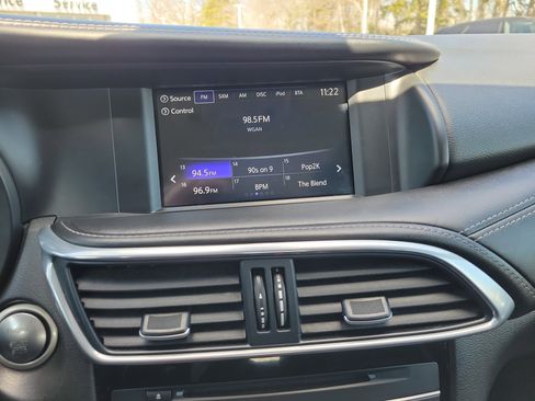 Used 2019 INFINITI QX30 Premium w/ Navigation Package AWD/4WD image 24