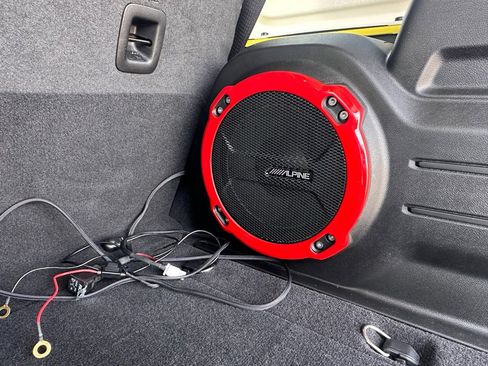 Used 2023 Jeep Wrangler Unlimited Rubicon w/ LED Lighting Group image 26