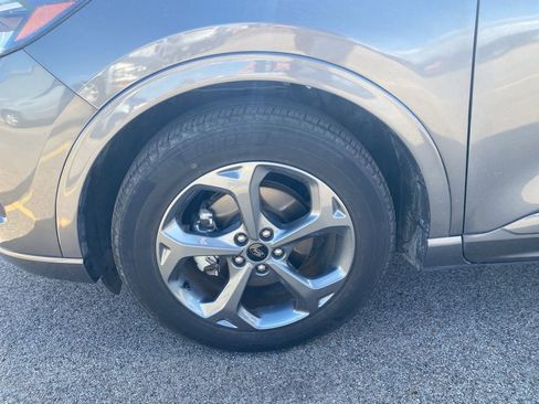 Used 2024 Ford Escape ST-Line image 18