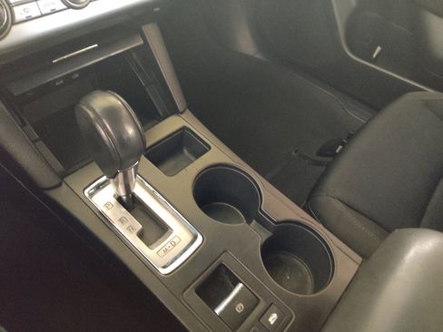 Used 2017 Subaru Legacy 2.5i Premium image 26