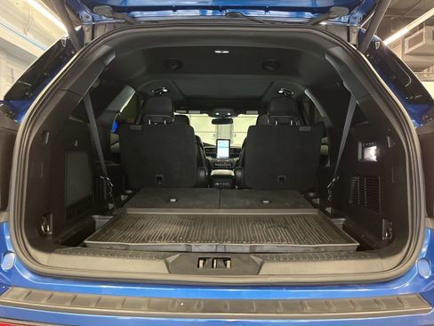 Used 2020 Ford Explorer ST w/ ST Street Pack image 39