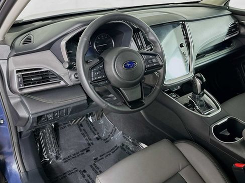 Certified 2025 Subaru Outback Onyx Edition AWD/4WD image 9
