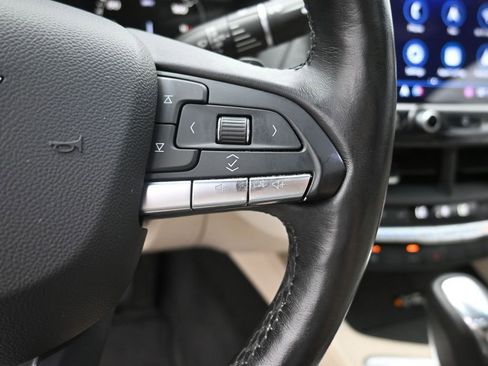 Used 2020 Cadillac CT4 Premium Luxury image 6