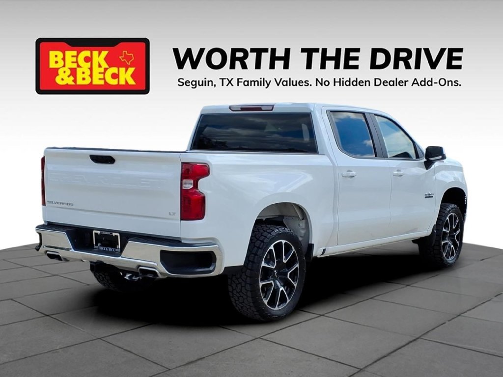 Used 2025 Chevrolet Silverado 1500 LT w/ Z71 Off-Road Package AWD/4WD image 5