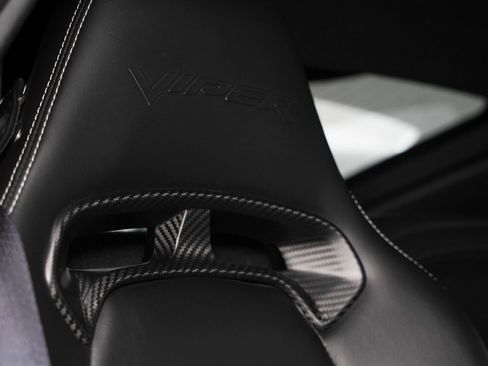 Used 2016 Dodge Viper ACR w/ Extreme Aero Package image 33