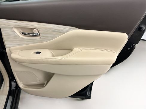 Used 2017 Nissan Murano SL w/ SL Technology Package image 33