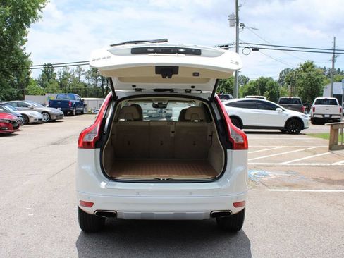 Used 2015 Volvo XC60 T6 Platinum AWD/4WD image 6