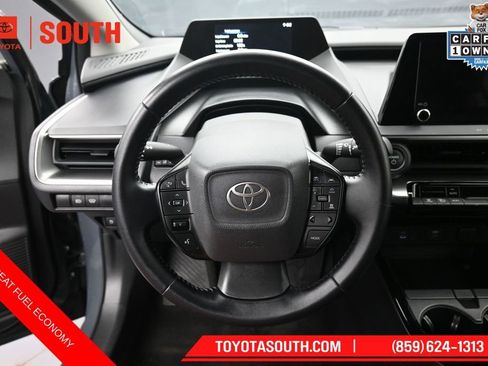 Used 2025 Toyota Prius LE FWD image 24