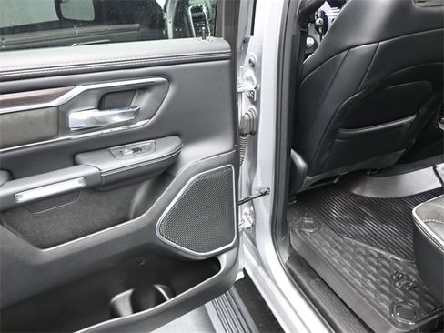 Used 2025 RAM 1500 Laramie w/ Laramie Southwest Edition image 16