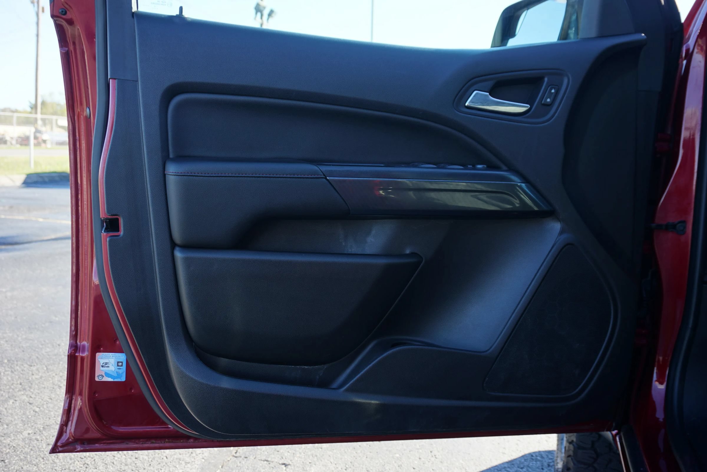 Used 2018 GMC Canyon All Terrain w/ Trailering Package AWD/4WD image 11