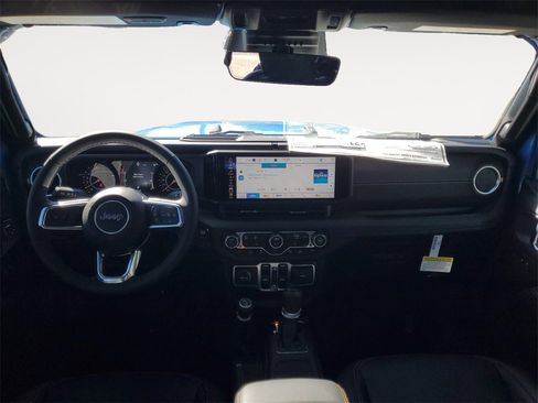 New 2025 Jeep Wrangler Sahara image 9