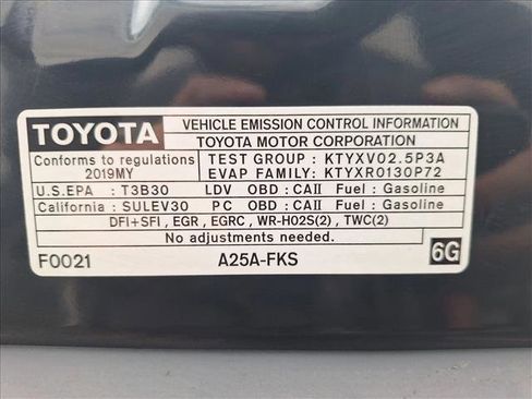 Used 2019 Toyota Camry SE image 19
