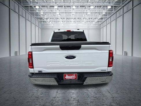 Used 2021 Ford F150 XLT AWD/4WD image 4