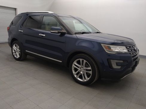 Used 2017 Ford Explorer Limited w/ Equipment Group 301A image 11