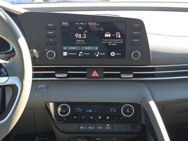 Used 2026 Hyundai Elantra Sport FWD image 12