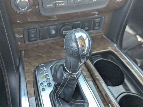 Used 2016 INFINITI QX80 2WD image 27