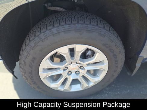 Used 2024 Chevrolet Silverado 1500 LTZ AWD/4WD image 10