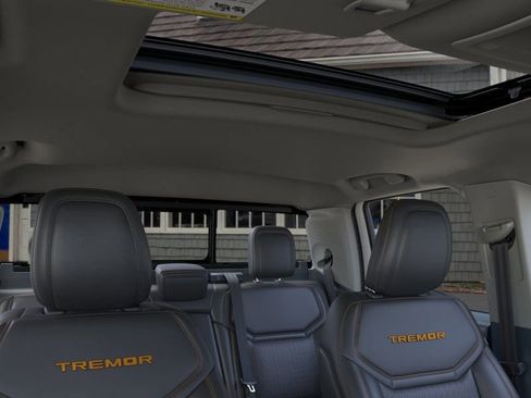 New 2025 Ford Maverick Tremor image 12