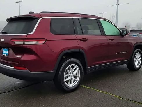 Used 2024 Jeep Grand Cherokee L Laredo w/ Luxury Tech Group I image 8