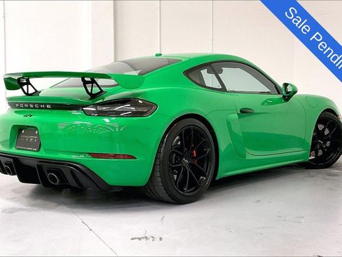 Used 2022 Porsche 718 Cayman GT4 RWD image 4