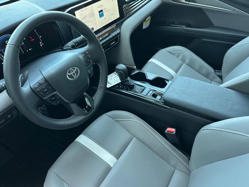 Certified 2026 Toyota Camry SE w/ Multimedia Upgrade Package FWD image 9