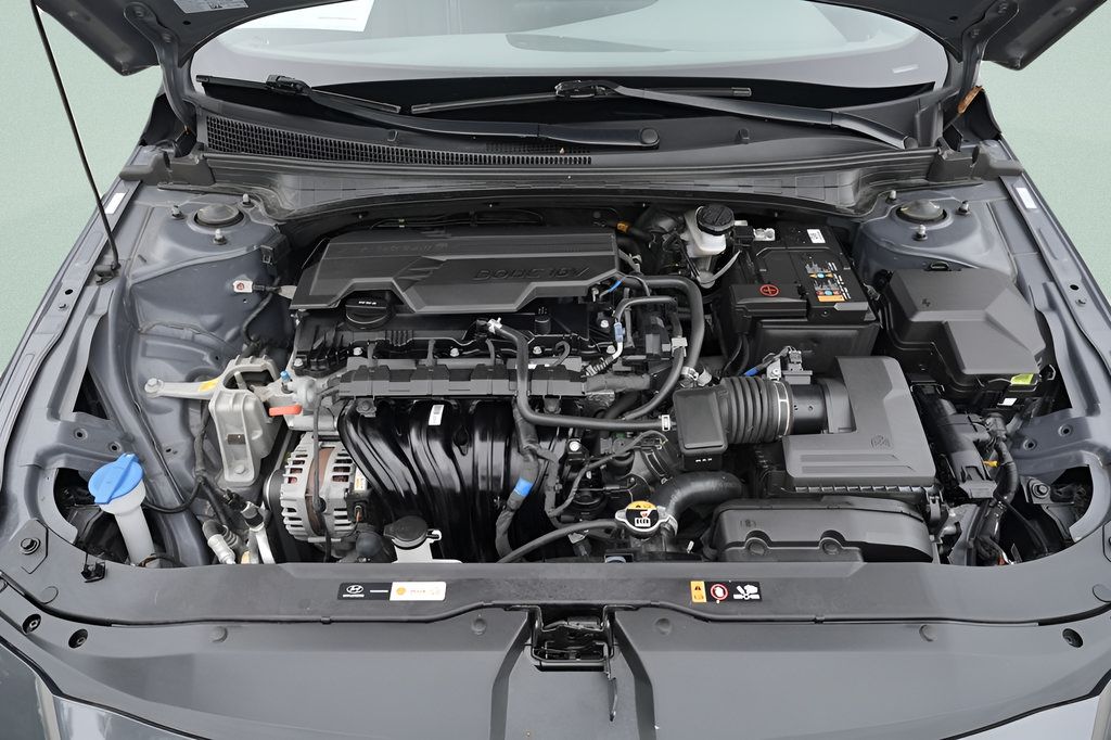 Certified 2024 Hyundai Elantra SEL w/ Convenience Package FWD image 19