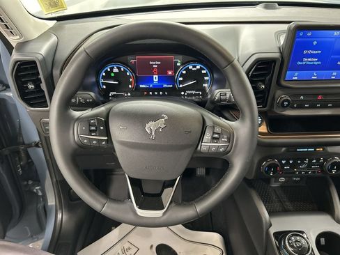 Used 2024 Ford Bronco Sport Outer Banks AWD/4WD image 4