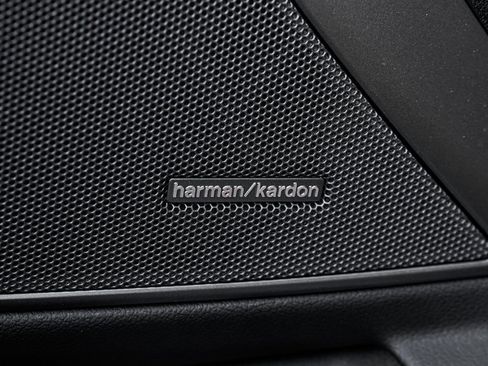 Used 2024 BMW M340i xDrive image 10