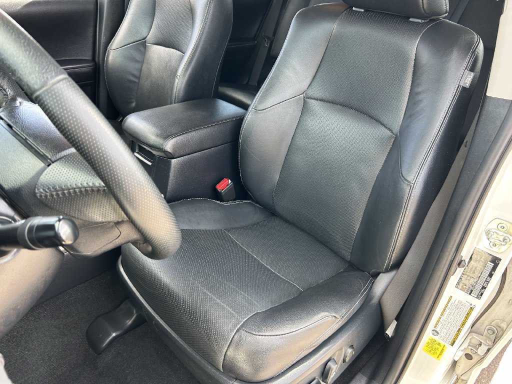 Used 2023 Toyota 4Runner Limited AWD/4WD image 20