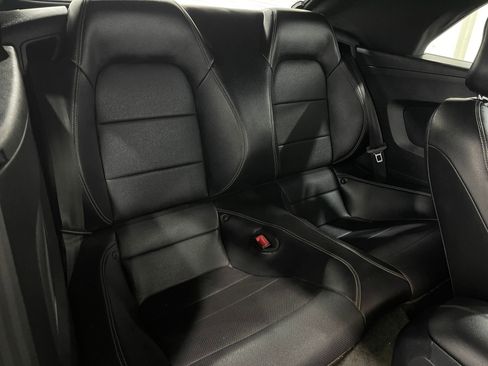 Used 2018 Ford Mustang Premium image 29