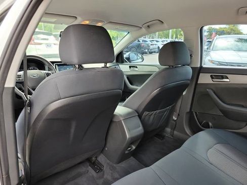 Used 2019 Hyundai Sonata SE FWD image 8