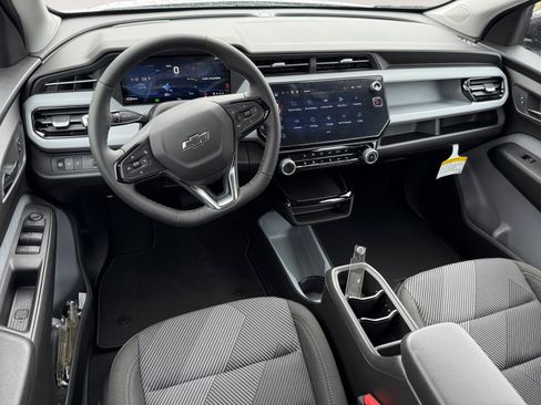 New 2027 Chevrolet Bolt LT image 15