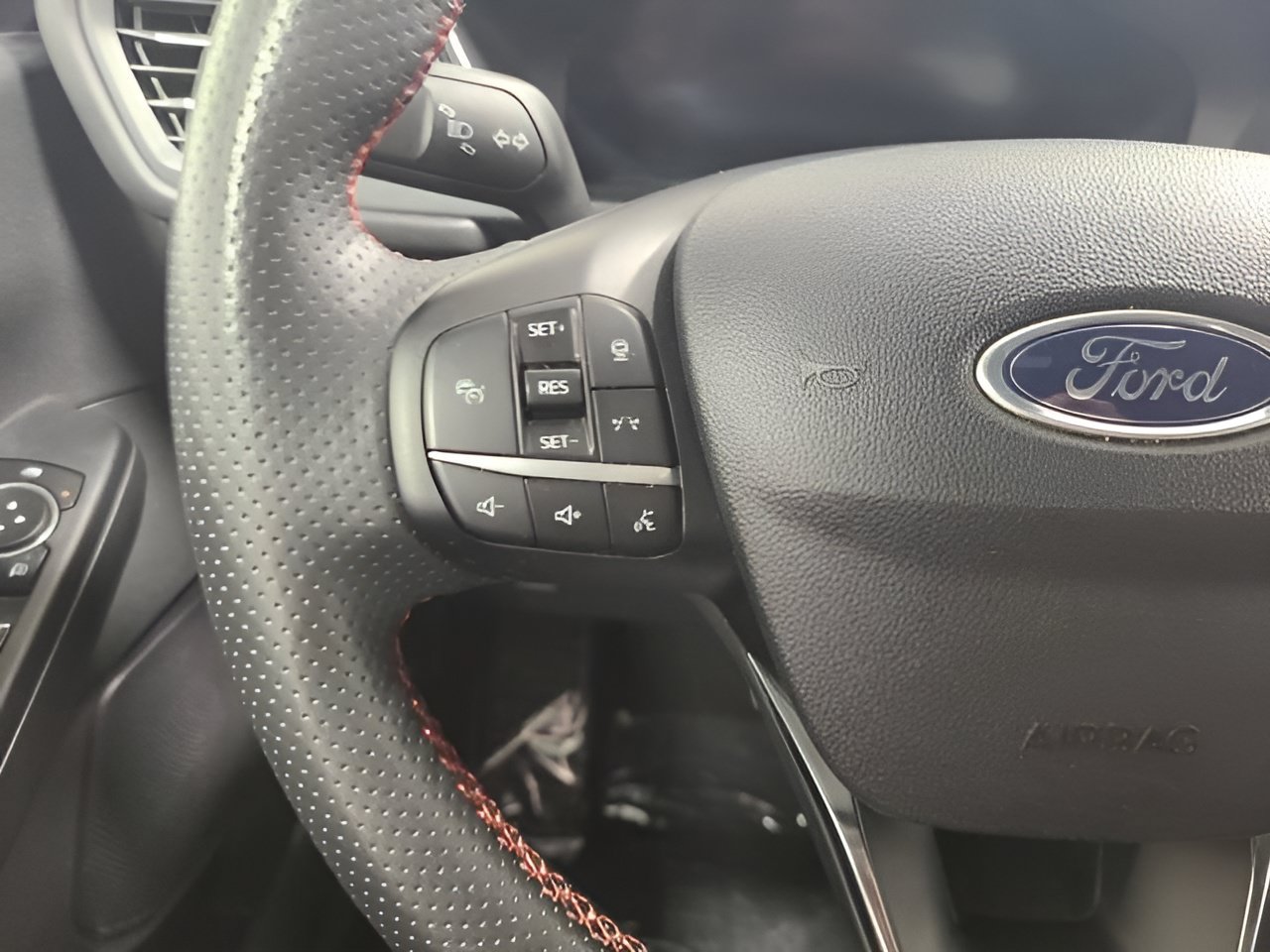 Used 2023 Ford Escape ST-Line Select w/ Tech Pack #2 AWD/4WD image 25