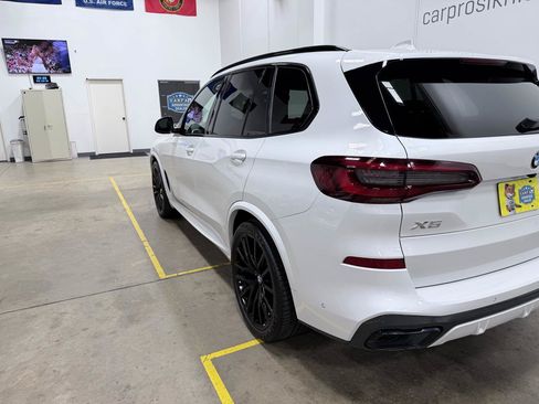 Used 2022 BMW X5 xDrive40i w/ M Sport Package AWD/4WD image 22