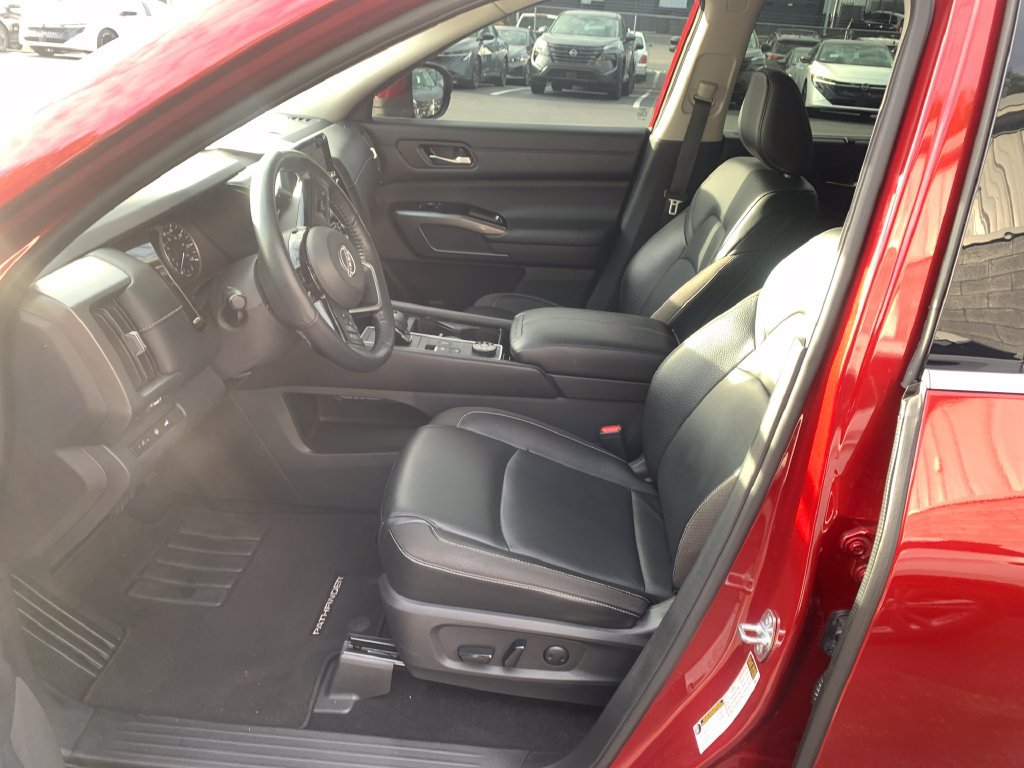 Certified 2022 Nissan Pathfinder SL AWD/4WD image 10