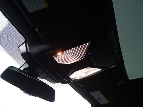 Certified 2023 BMW 540i w/ Premium Package image 22