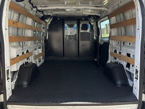 Used 2024 Ford Transit 250 Low Roof w/ Exterior Upgrade Package image 12