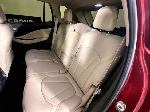 Used 2018 Buick Envision Essence image 19